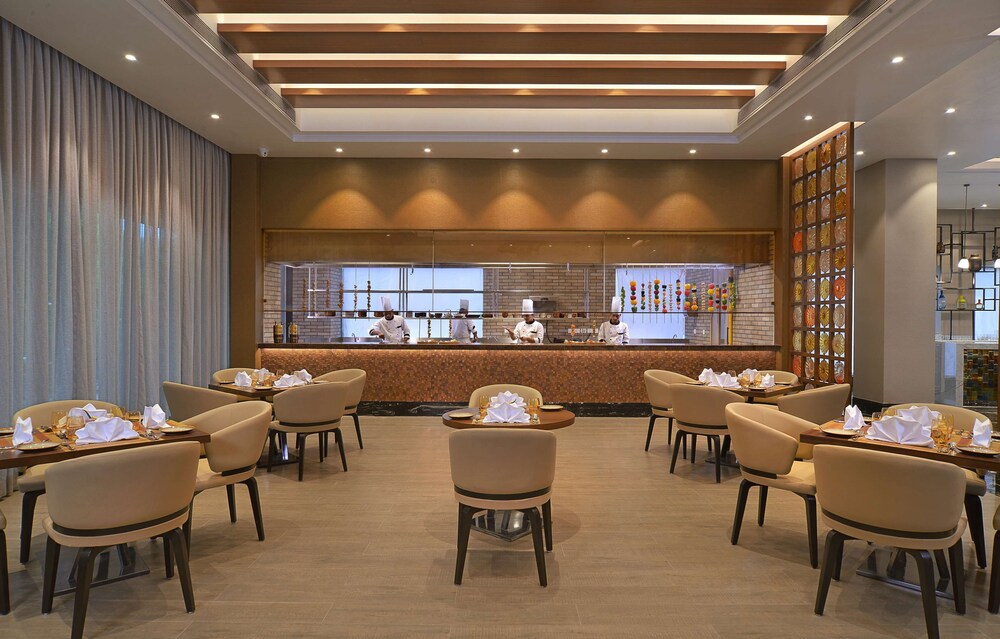 Radisson Mumbai Andheri MIDC in Mumbai | Best Rates & Deals on Orbitz