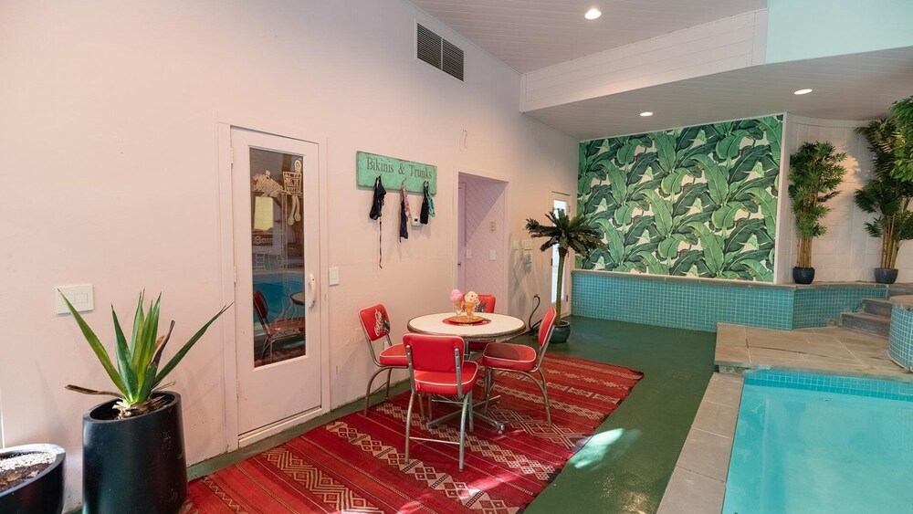 Elevated Views Over Shelter Island Sound, Wraparound Deck Overlooking