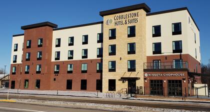 Cobblestone Hotel & Suites - Appleton International Airport