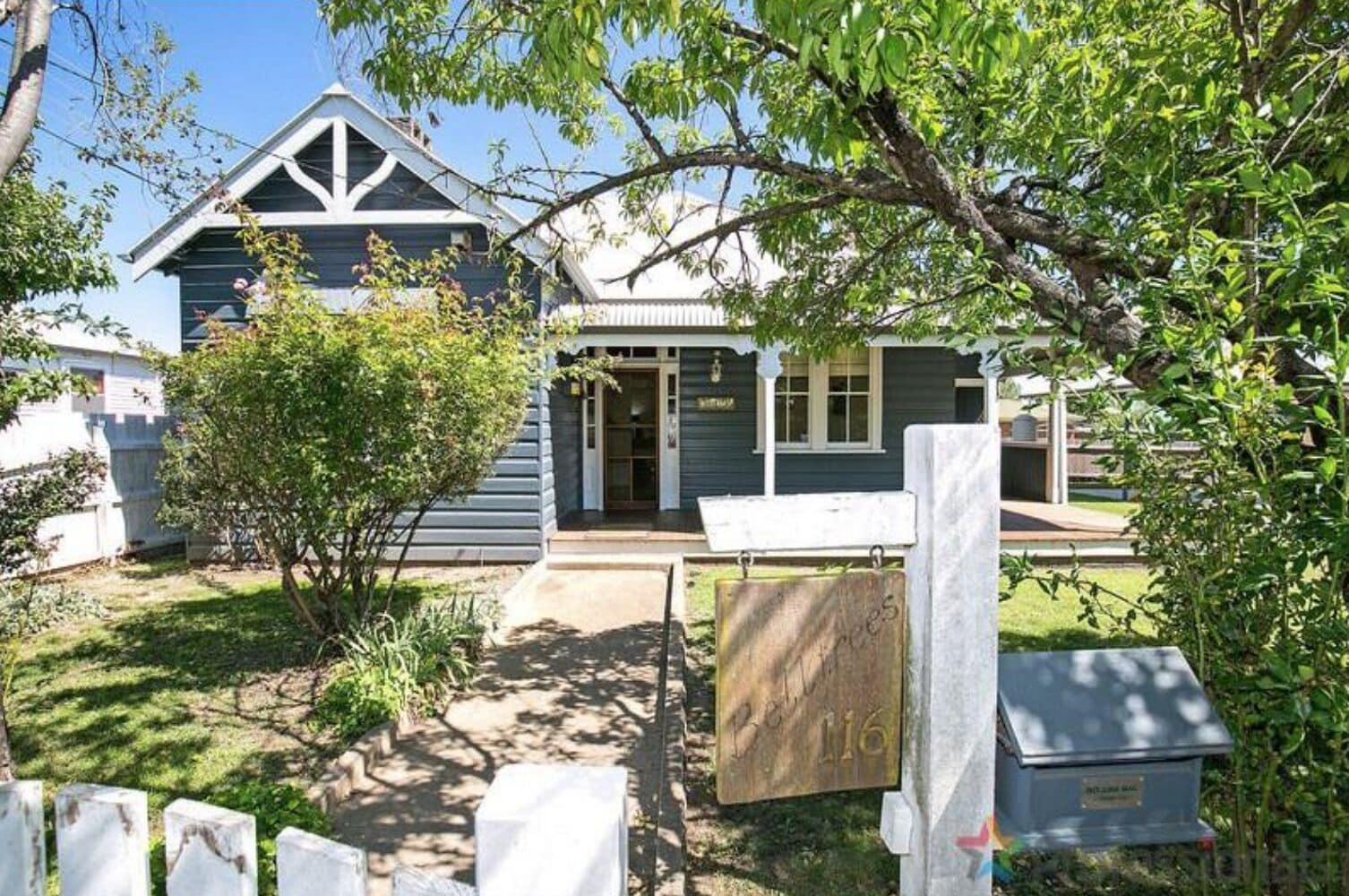 Belltrees Cottage - Central and Convenient