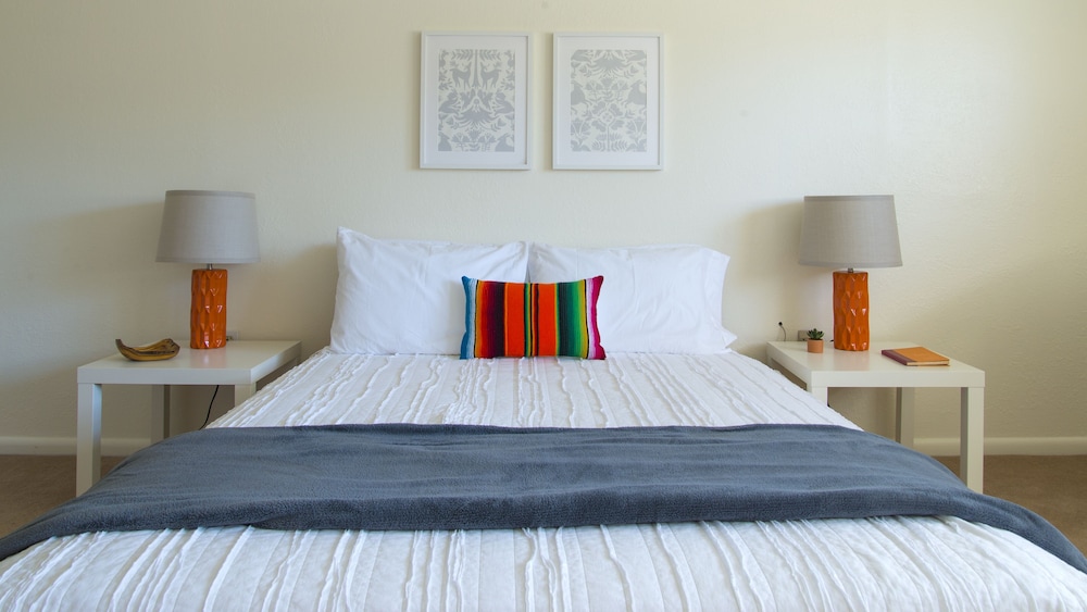 Spacious house in Central Alpine, TX Alpine Vrbo