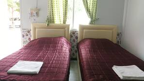 Rollaway beds, free WiFi