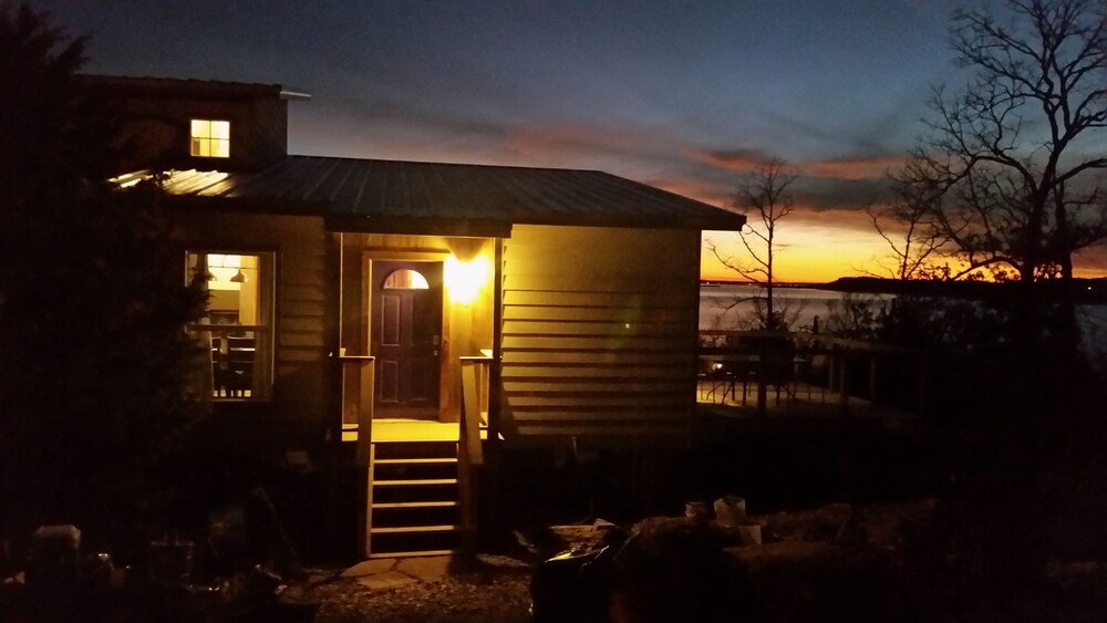 Family/Couples Great PriceSpectacular Lake View/New Construction Deals & Reviews (Stigler