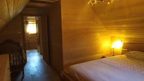 2 Schlafzimmer, Bügeleisen/Bügelbrett, Babybetten, WLAN
