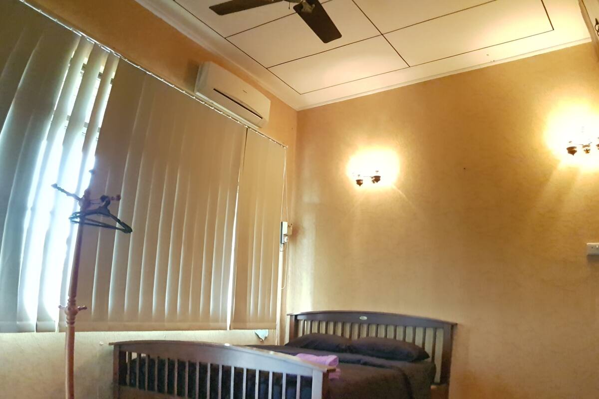 View Villa Lumut3 Pictures