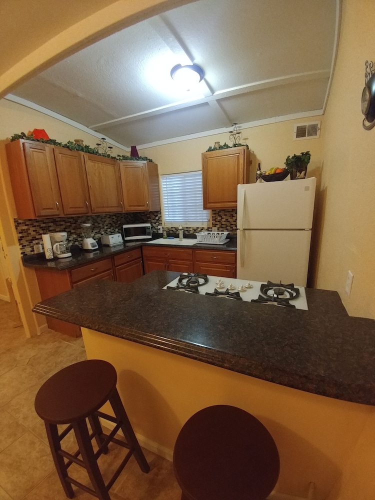 2 bedroom Desert Oasis In Dolan Springs Arizona Trail To The Grand 2-bedroom-desert-oasis-in-dolan-springs-arizona-trail-to-the-grand