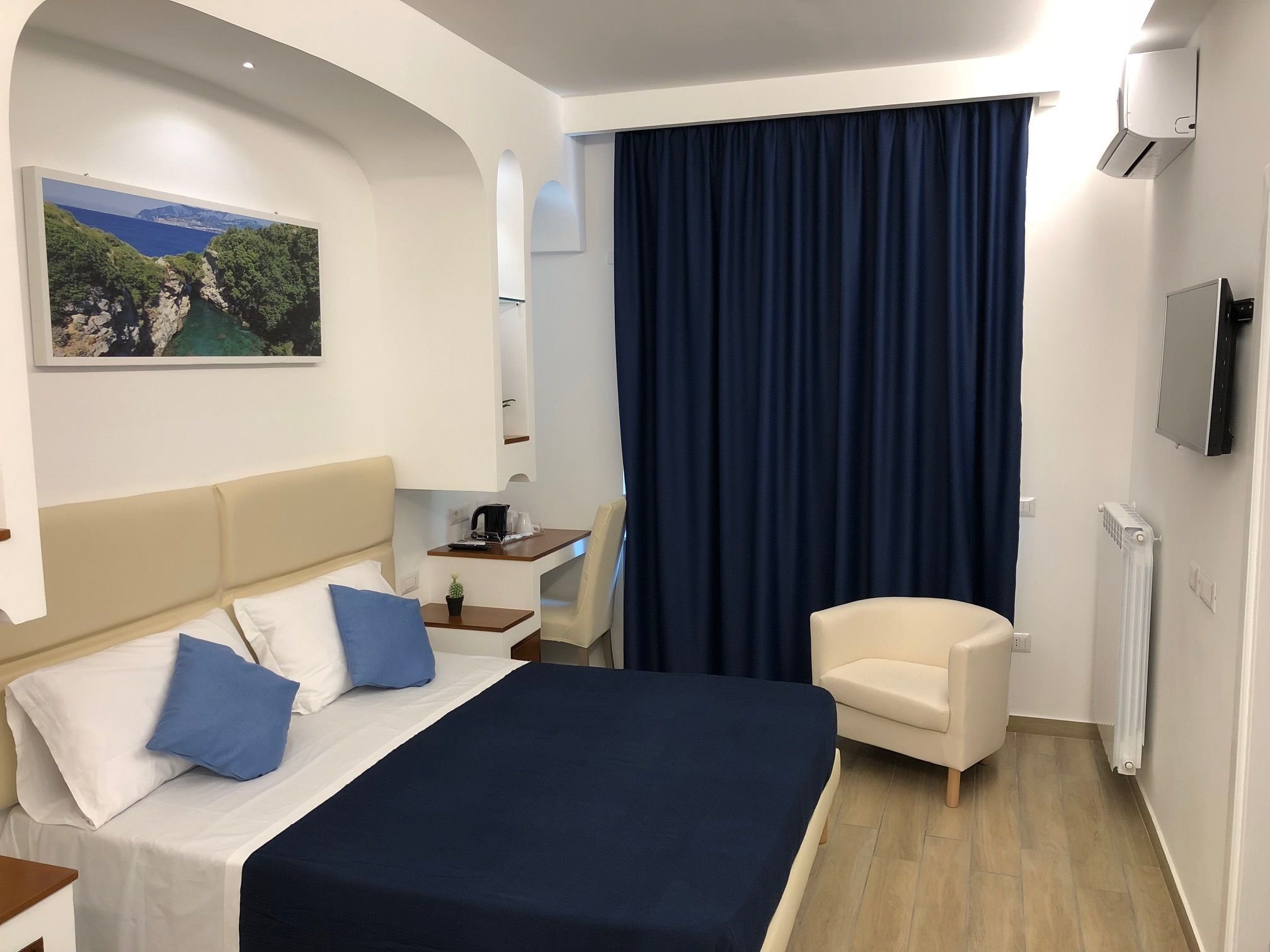 Sorrento Rooms in Sorrento, United States