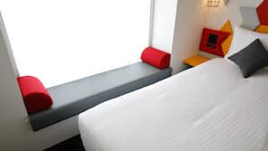 Down duvet, in-room safe, blackout curtains, iron/ironing board