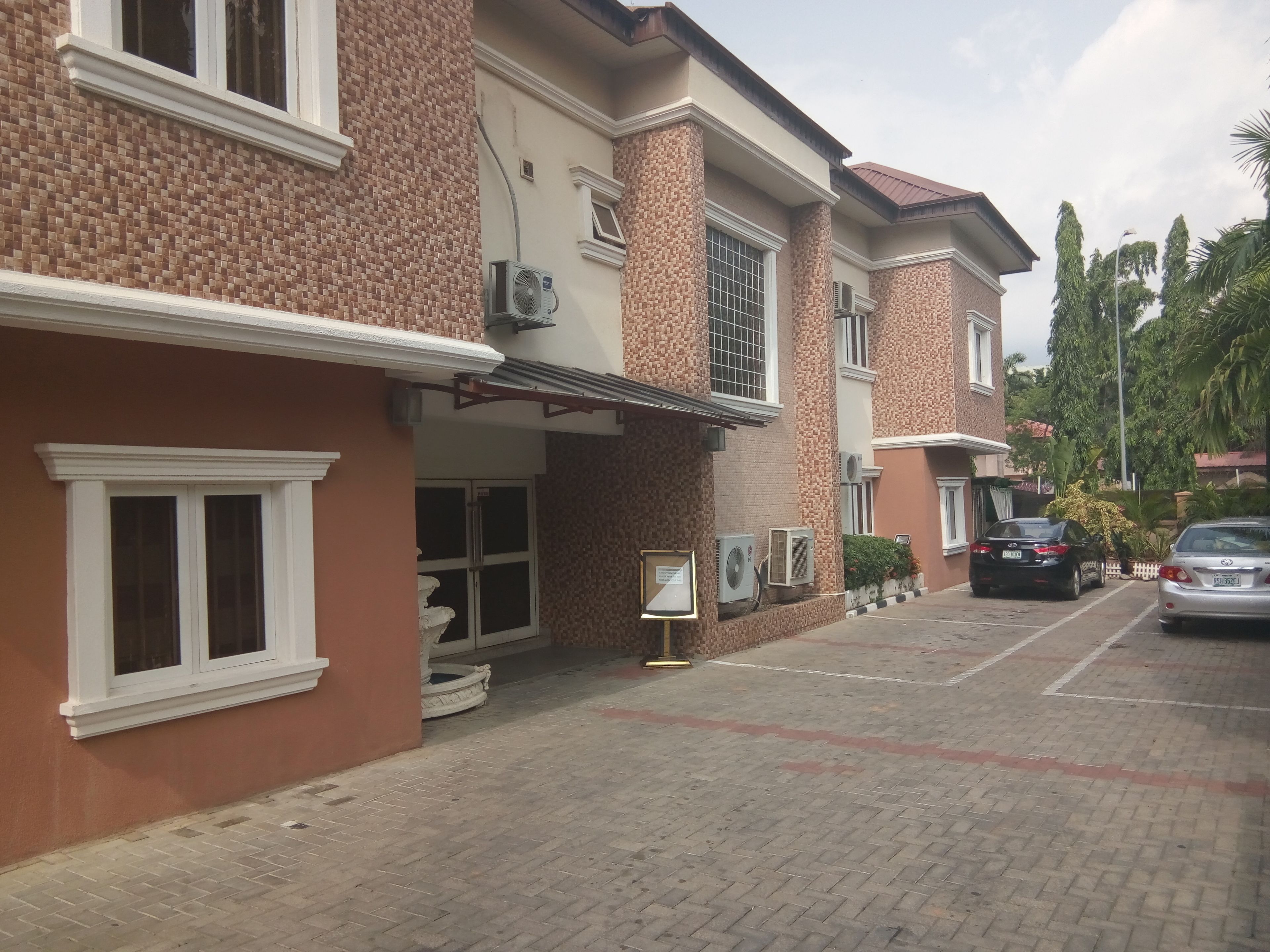 Paris Choice Hotels & Resorts Maitama in Abuja in Abuja, Nigeria