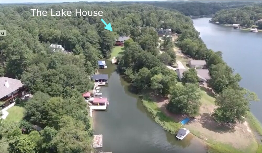 Beautiful Lake Tuscaloosa Luxury Waterfront Home in Tuscaloosa Best