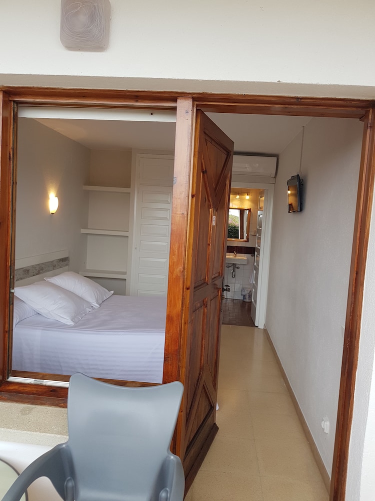 Photo - Hostal Ondina