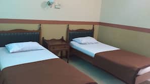 1 bedroom, desk, free WiFi