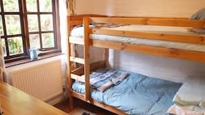 2 bedrooms, iron/ironing board, linens