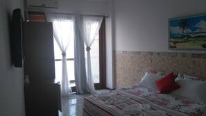 Frigobar, Wi-Fi de cortesia, roupa de cama