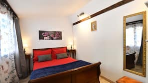1 chambre, literie de qualité supérieure, couette en duvet d'oie