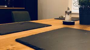 1 Schlafzimmer, Bügeleisen/Bügelbrett, Babybetten, Internetzugang