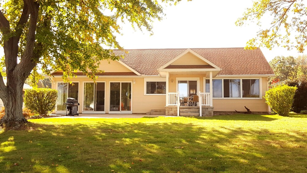 Lakefront Home On Allsports Long Lake in Burr Oak Best Rates & Deals on Orbitz