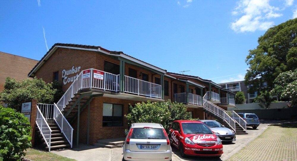Dunbar Court  Unit 5 at South West Rocks