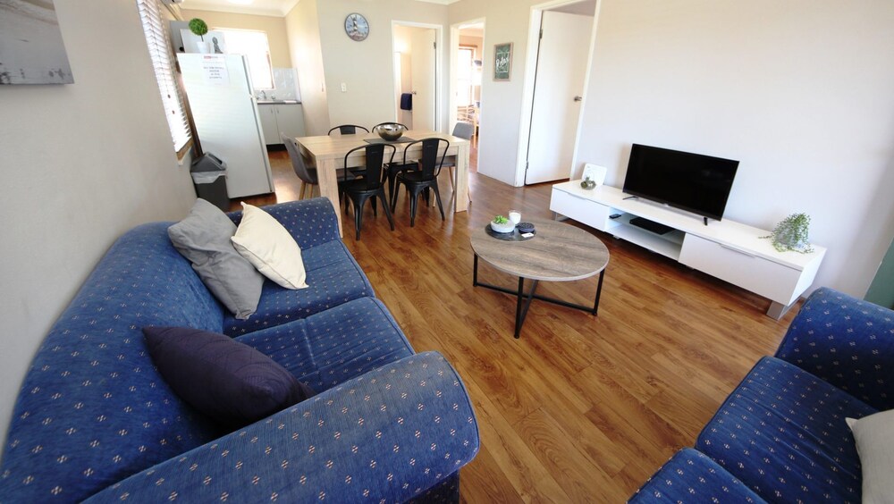 Dunbar Court  Unit 5 at South West Rocks