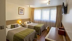 In-room safe, free WiFi, linens