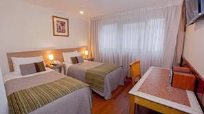 In-room safe, free WiFi, linens
