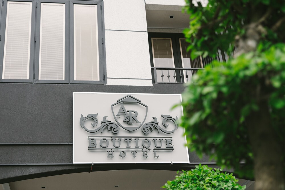 Exterior detail, A&R Boutique Hotel