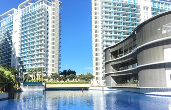 Azure Urban Resort Residences Maui Tower