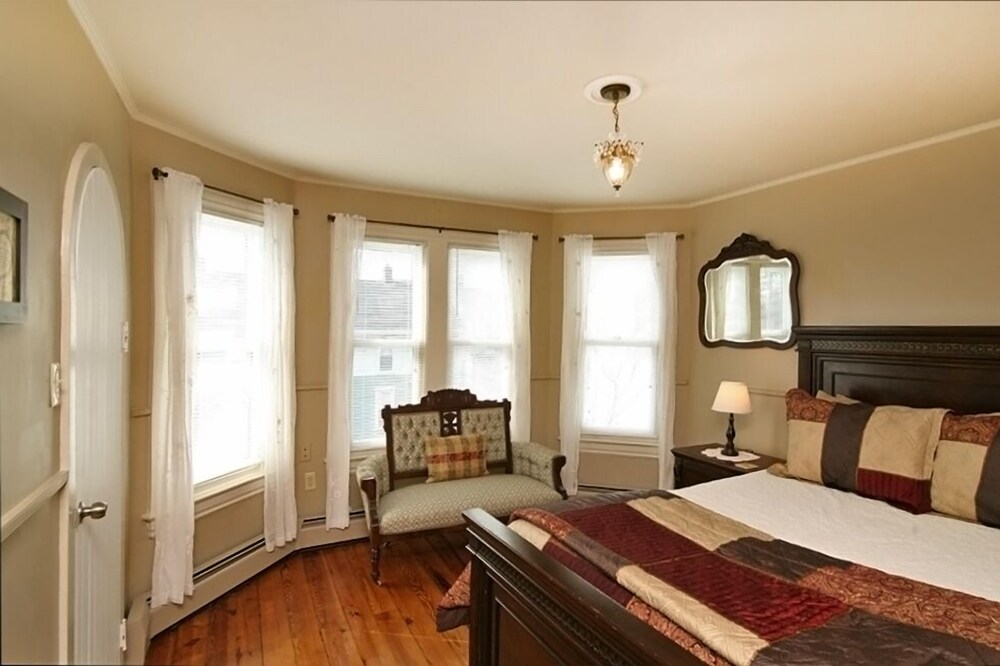 Culp House Ideal Location, Historic Gettysburg! Can Rent with the