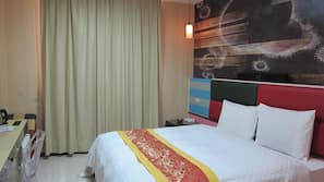 Desk, blackout drapes, free WiFi, bed sheets