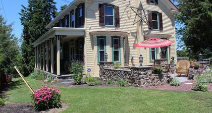 Carriage Stop Bed & Breakfast