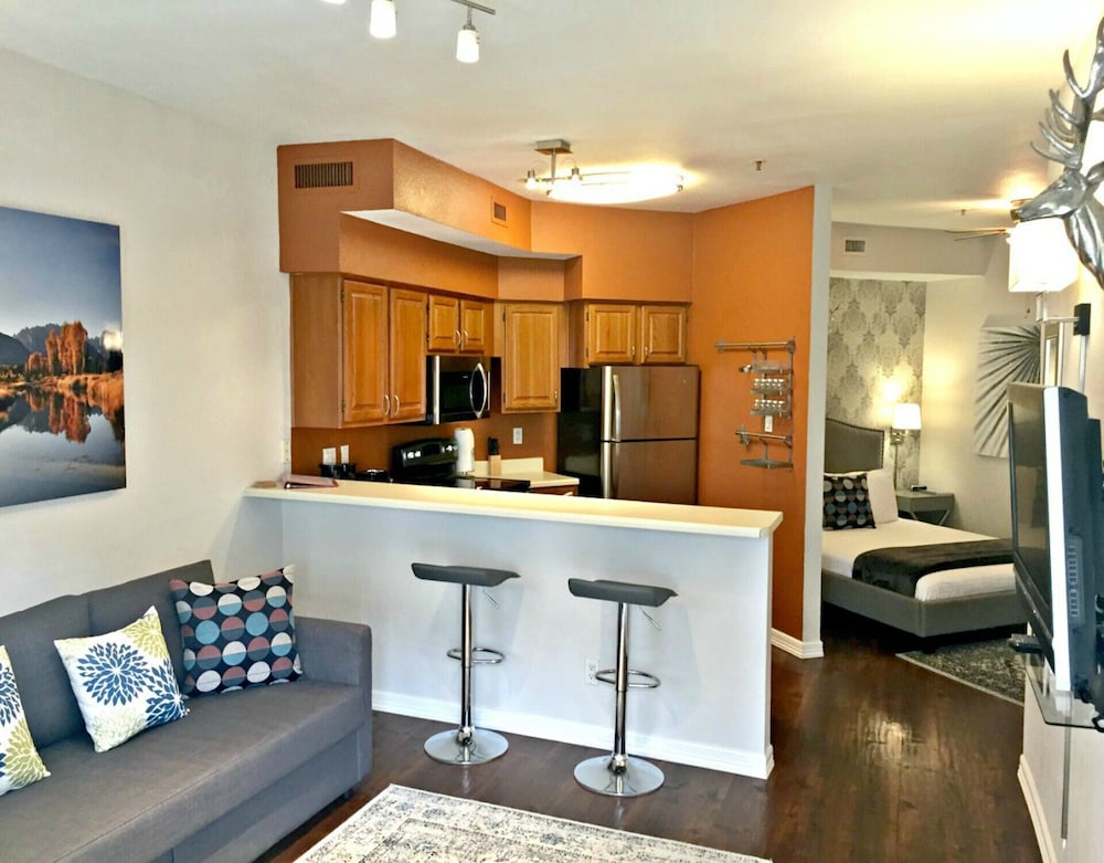 Amazing Fully Furnished Condo On Lake Travis Island Villa In Amazing Fully Furnished Condo On Lake Travis Island Villa In Austin Hotel Rates Reviews Orbitz