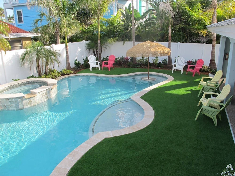 Pool that looks like a beach in your backyard