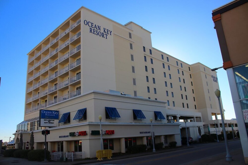 Ocean Key Resort Virginia Beach In Norfolk Hotel Featured Image