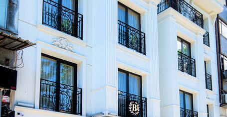 Royal Garden Suite Hotel Istanbul 2021 Updated Prices Expedia Co Uk