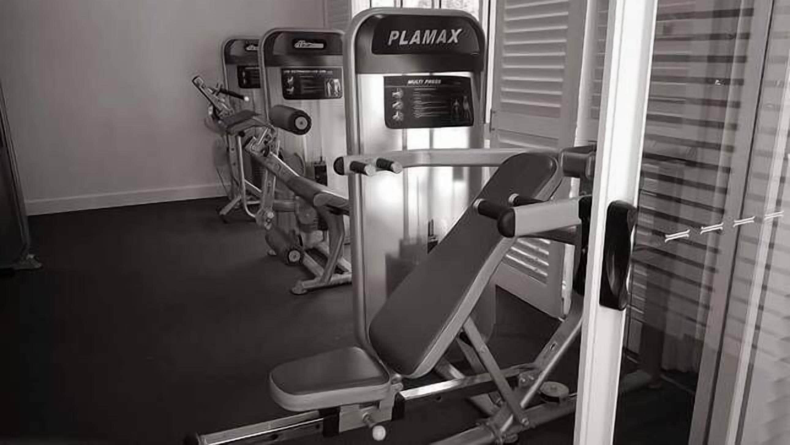 The Escape -1 @ Palm Cove