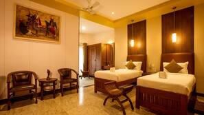 In-room safe, soundproofing, free WiFi