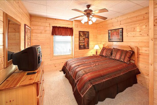 Hollywood In The Hills 6 Bedroom Cabin Gatlinburg Pigeon