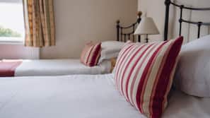 Premium bedding, iron/ironing board, free WiFi, linens