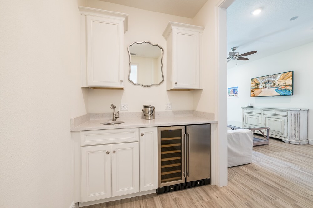 Margaritaville Resort Orlando Cottages by Rentyl