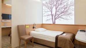 Premium bedding, iron/ironing board, free WiFi