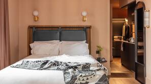 Luxe beddengoed, een kluis op de kamer, verduisterende gordijnen