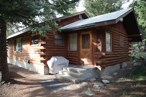 Best Cabins In Cooke City For 2020 Find Cheap 86 Cabins Rentals