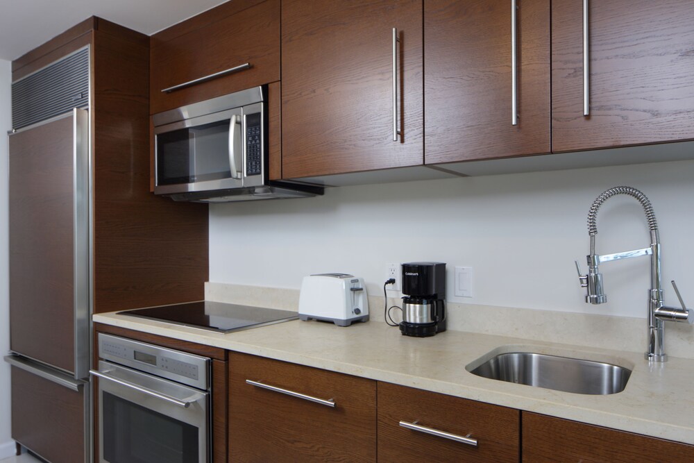 Miami Vacation Rentals - Brickell