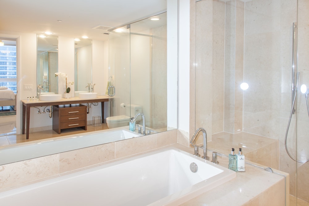 Miami Vacation Rentals - Brickell