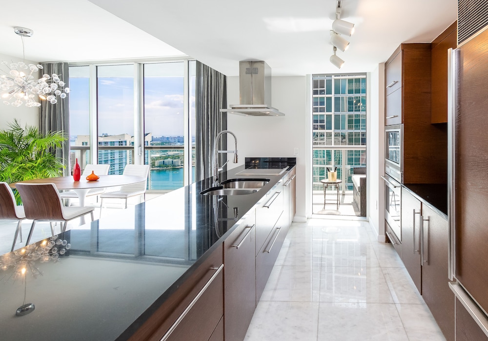 Miami Vacation Rentals - Brickell