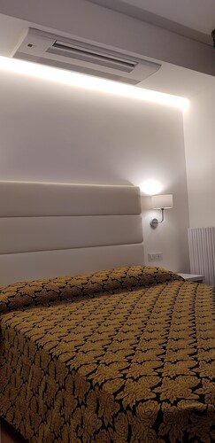 Blue Orchid Hotel Apartments 2019 Deals Promotions - 