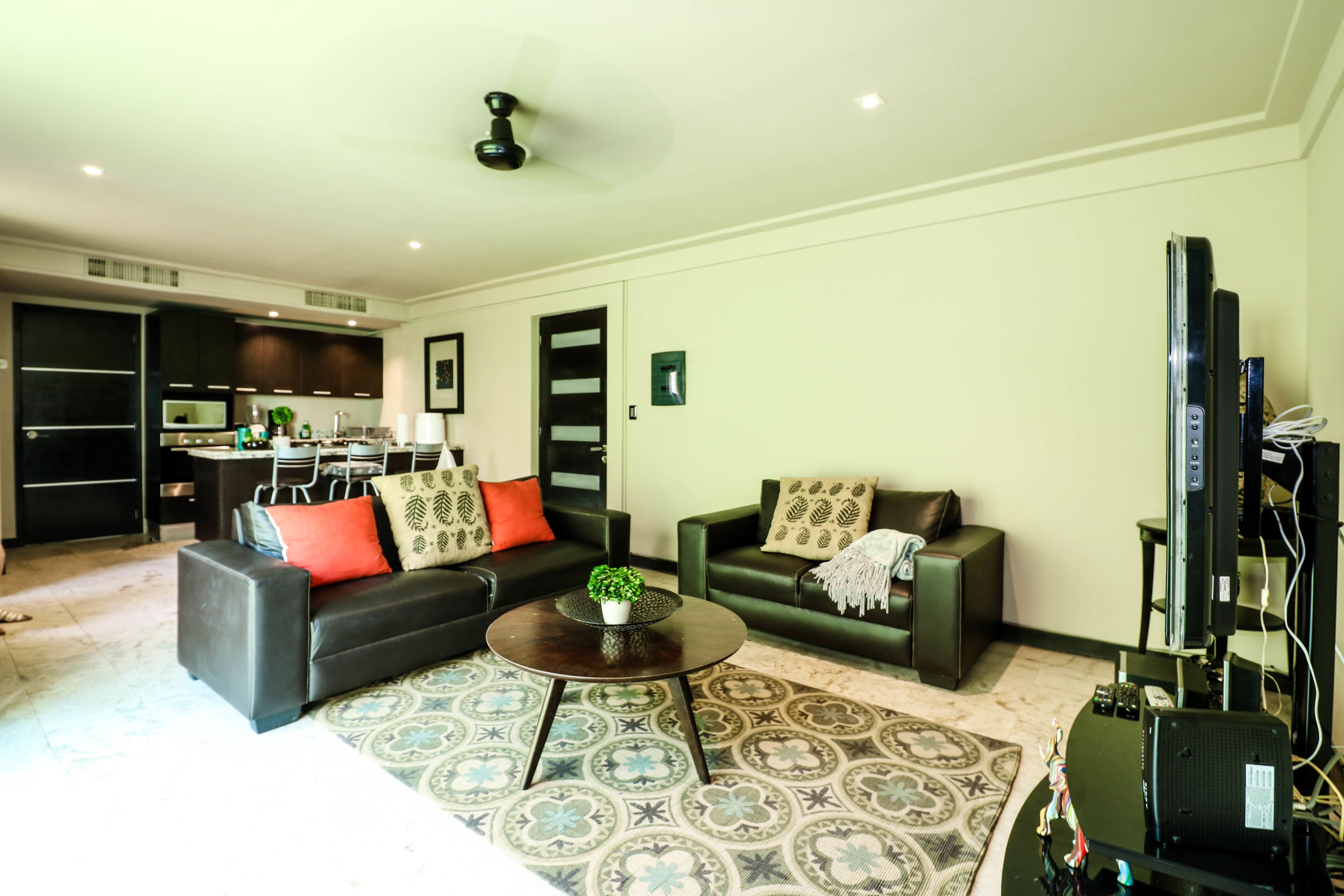 Acacia Condos In Playa Del Carmen Mexico Expedia