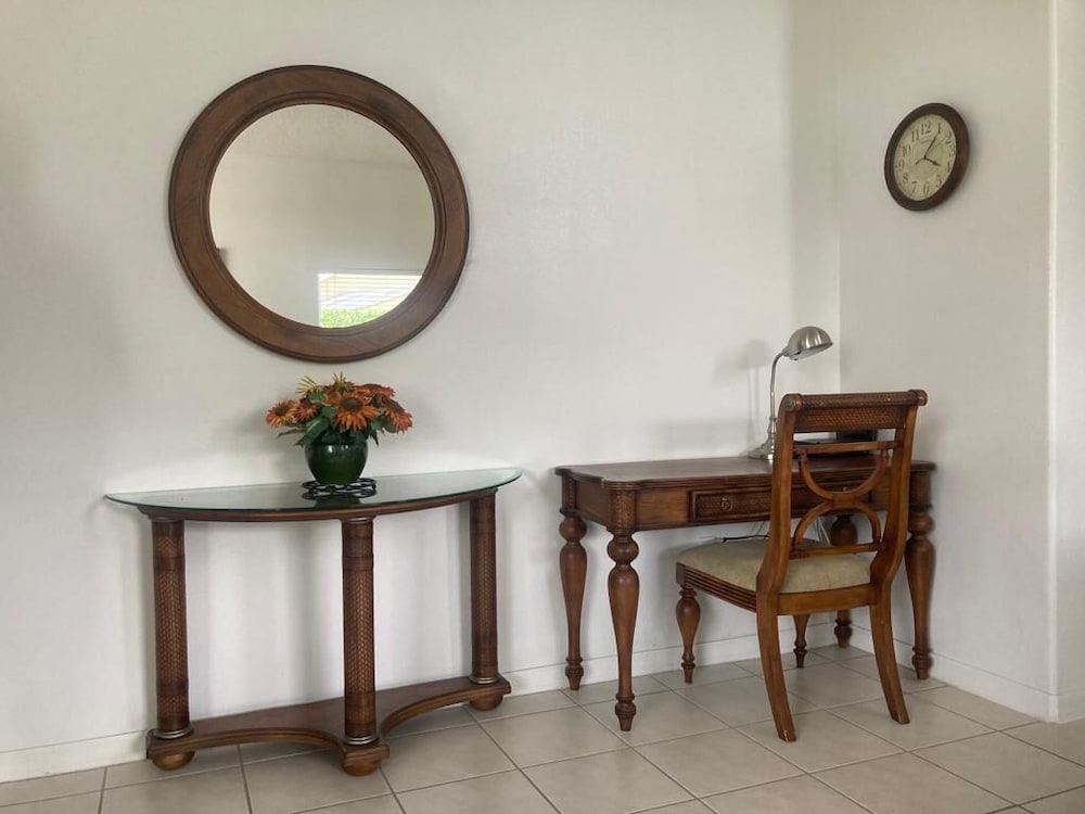 Mickeys Paradise Glenbrook Resort 5* Bed, 3 &1/2 Bath Villa with Pool and Spa. Four Corners