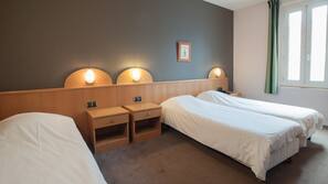 Free cots/infant beds, free WiFi, linens