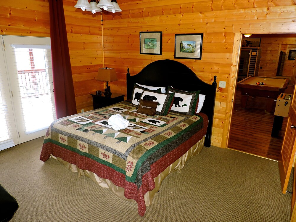 Soaring Ridge Lodge 6 Bedrooms 6 Bathrooms Cabin In
